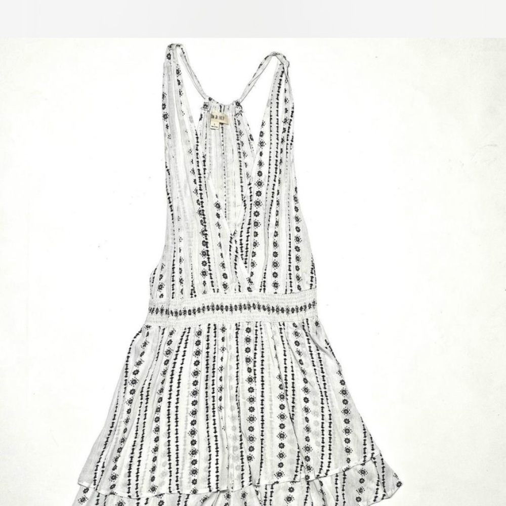 Cute Patterned Romper - image 2